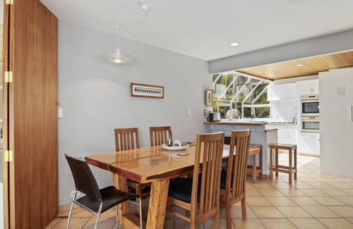 Kaiteriteri Cabaña | Frente a la playa, Palms Beach House - Kaiteriteri Holiday Home