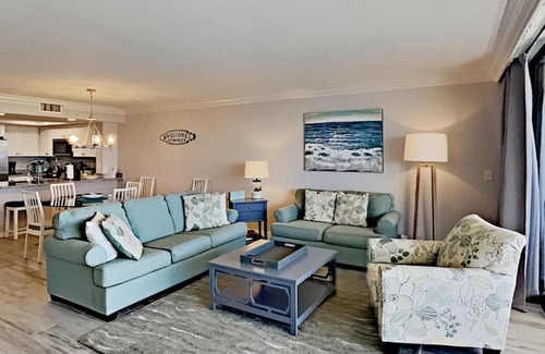 Punta Rassa Apartamento | Beach Front Rentals at Sanibel Harbour Resort