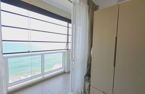 Uswetakeiyawa Apartamento | Beach Front studio luxury apartment
