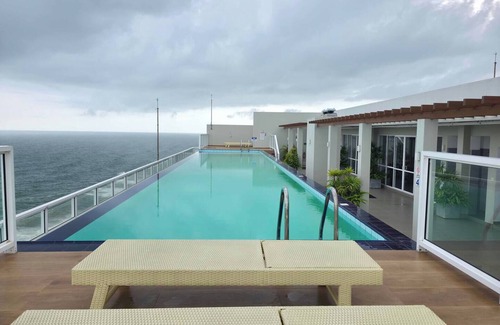 Uswetakeiyawa Apartamento | Beach Front studio luxury apartment