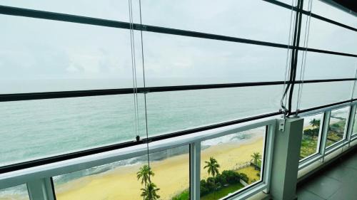 Uswetakeiyawa Apartamento | Beach Front studio luxury apartment