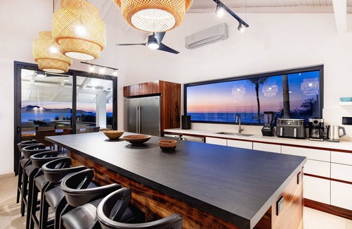 Playa Flamingo Casa | Casa de playa totalmente renovada con impresionantes vistas al mar