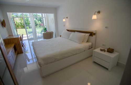 Cabarete Villa | Beach front Villa 14 Bedroom