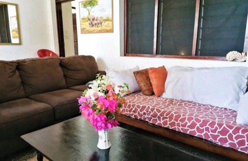 Malindi Apartamento | Beach Front with breathtaking Sunrise