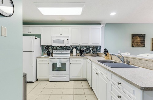 Bolivia Condominio | Beach & Golf Getaway in enchanting Bolivia, NC