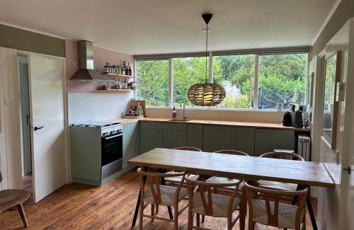 Den Burg Casa | Beach Hangout Hygge