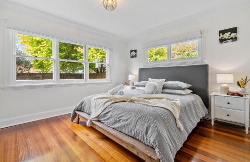 Lauderdale Casa | Beach Holiday Home-Close to Airport-3 Bed & 2 Bath