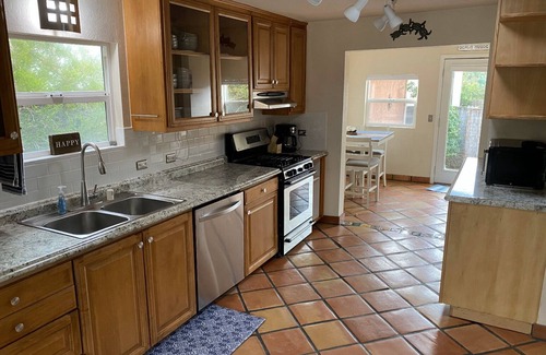 Cayucos Casa | Beach House, 1 block to beach, walk to town, great outdoor space