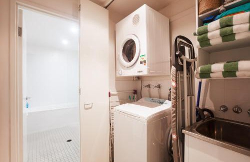 Boat Harbour Casa | Beach House 7 26 One Mile Close air conditioned wifi foxtel linen