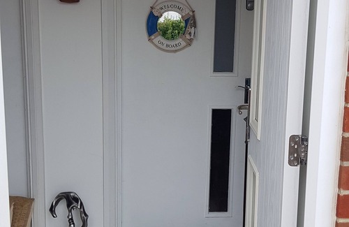 Lee-on-the-Solent Apartamento | Casa de playa en Lee en el Solent (planta baja solamente)