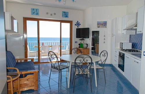 Letojanni Apartamento | Beach House AcquaMarina