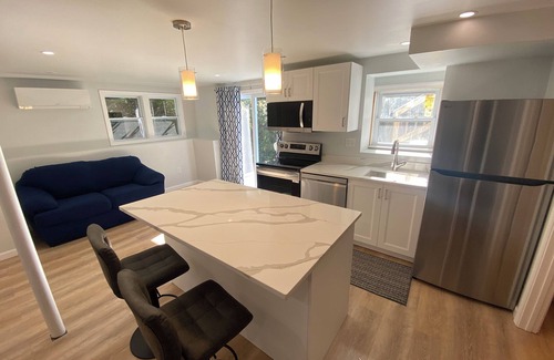 Wakefield-Peacedale Apartamento | Beach House by the Pier-Ocean, Nature & Relax