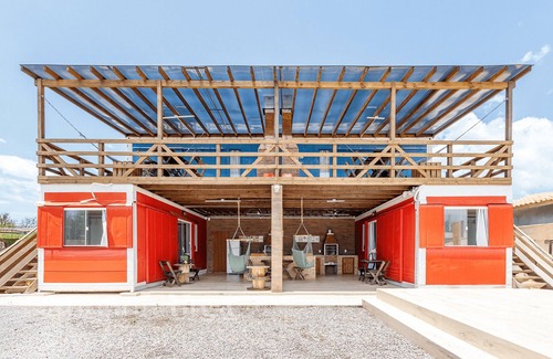 Laguna Cabina | Beach House Containers - With Pool #4