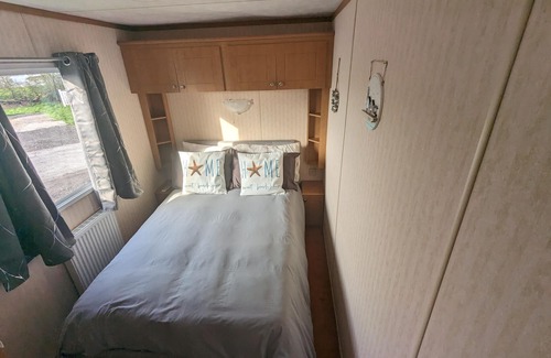 Anderby Creek Cabina | Beach House - Dog Friendly, Anderby Creek