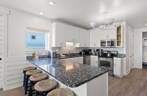 Laguna Beach Estates Casa | Beach House - Family Tides by PHG