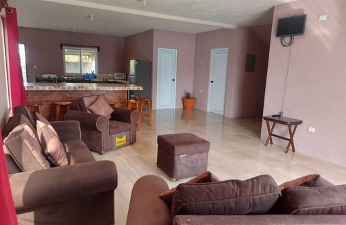 Iztapa Casa | Casa de playa para 12 personas