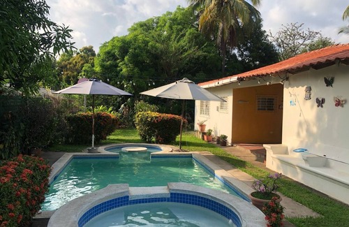 Los Cobanos Casa | Casa de Playa en Salinitas El Salvador