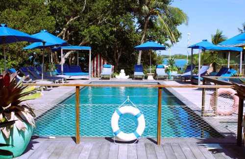 Poum Cabina | Beach House Lodge