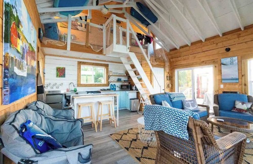 Boularderie Apartamento | Beach House on Bras d’Or Lakes