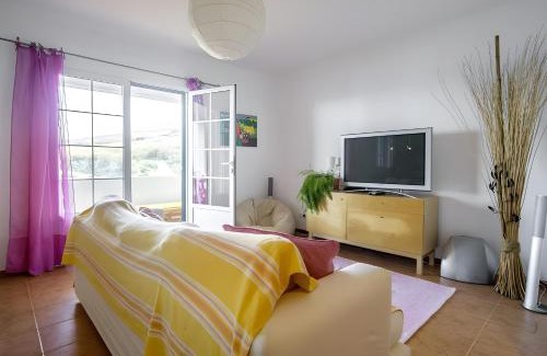 Ribeira Grande Apartamento | Beach House - Mountain And Ocean