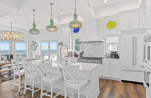 Port St. Joe Casa | Beach House - Sailfish - Mexico Beach - Beachfront, Private Beach and Pool