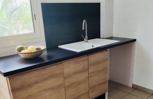 Pointe-Noire Apartamento | Casa de playa, vista al mar y jacuzzi.