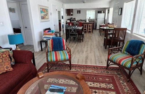 Bahama Beach Casa | CASA DE PLAYA 4BR / 4BA/2KT, PISCINA PRIVADA DOS AMPLIAS TERRAZAS AL SOL Y MAR