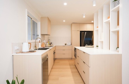 Capel Sound Casa | Beach House: Steps to Sand!