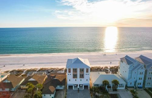Crescent Beach Casa | Beach House - Sugar Sands by Panhandle Getaways