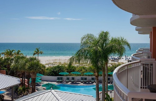 Belle Vista Apartamento | Beach House Suites by the Don CeSar