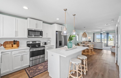 Port St. Joe Casa | Beach House - Turtle Tracks by PHG