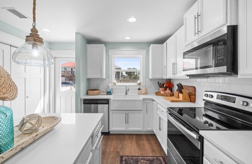 Port St. Joe Casa | Beach House - Turtle Tracks by PHG