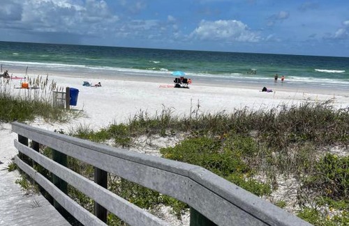 Indian Rocks Beach Casa | Beach House!