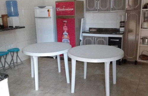 Caraguatatuba Casa | Casa de playa con piscina y jacuzzi en la costa norte de São Paulo