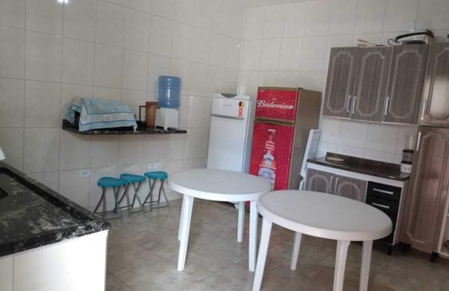 Caraguatatuba Casa | Casa de playa con piscina y jacuzzi en la costa norte de São Paulo