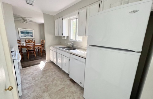 Scotch Creek Casa | Beach House with Private Dock and Sandy Beach