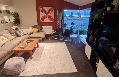 Christchurch Casa | Vrbo Property
