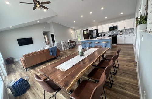 New Lisbon Casa | Beach Lake Retreat with Private Lake and Hot Tub