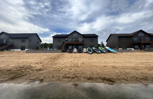 New Lisbon Casa | Beach Lake Retreat with Private Lake and Hot Tub