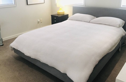 Murrays Bay Casa | Beach lodge with Sea view - walking distance to beaches
