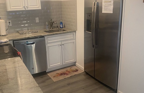 Windy Hill Apartamento | Beach Love large1BR Suite, NEW POOL MAY 2024, pets ok, walk to beach, Parking