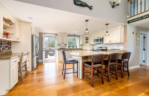 West Yarmouth Casa | Beach Lovers Escape