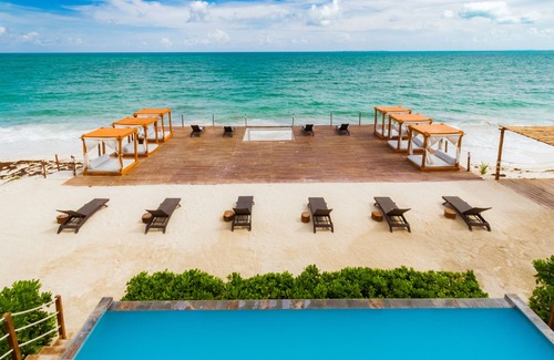 Isla Blanca Villa | Luxurey Villa Boutique, Private and Exclusive Beachfront