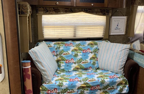 Surfside Beach Casa | BEACH nice RV Free golf cart with 4 day booking