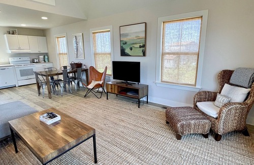 Ocracoke Casa | Beach Nut Bungalow: casa de dos habitaciones en Pamlico Point