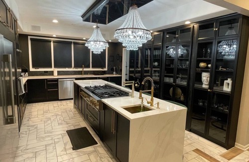 Beach Park Casa | Beach Park Estate: Chef's Kitchen, Nature, Fitness Room, Naval Base, Beach, Lake