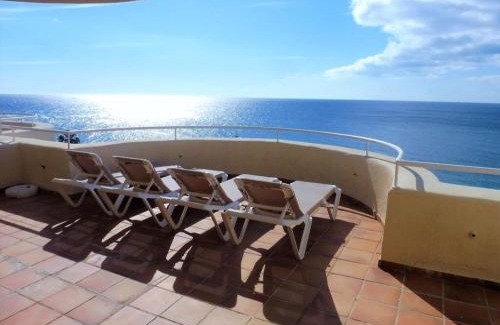 Buenas Noches Casa | Beach Penthouse Bermuda Beach 3