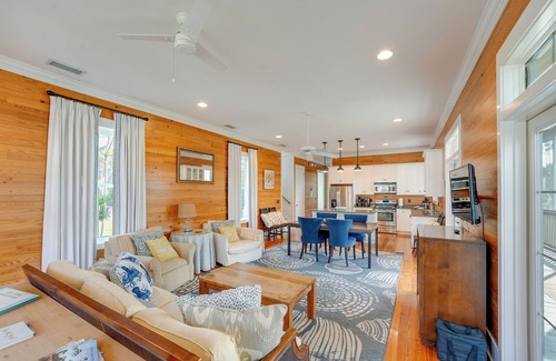 Panacea Casa | Beach & Pool Access: Peaceful St Teresa House