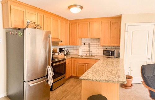 Eastside Santa Cruz Condominio | Beach, pool, gym, wifi—everything included.