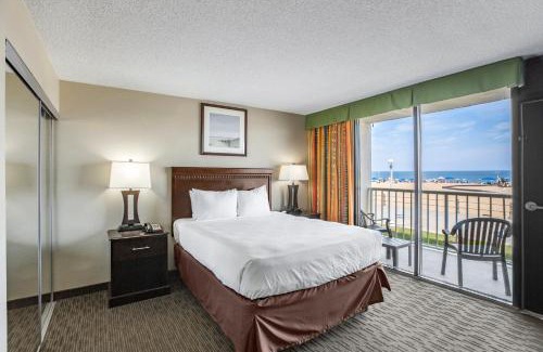 Northeast Virginia Beach Complejo | Beach Quarters Resort